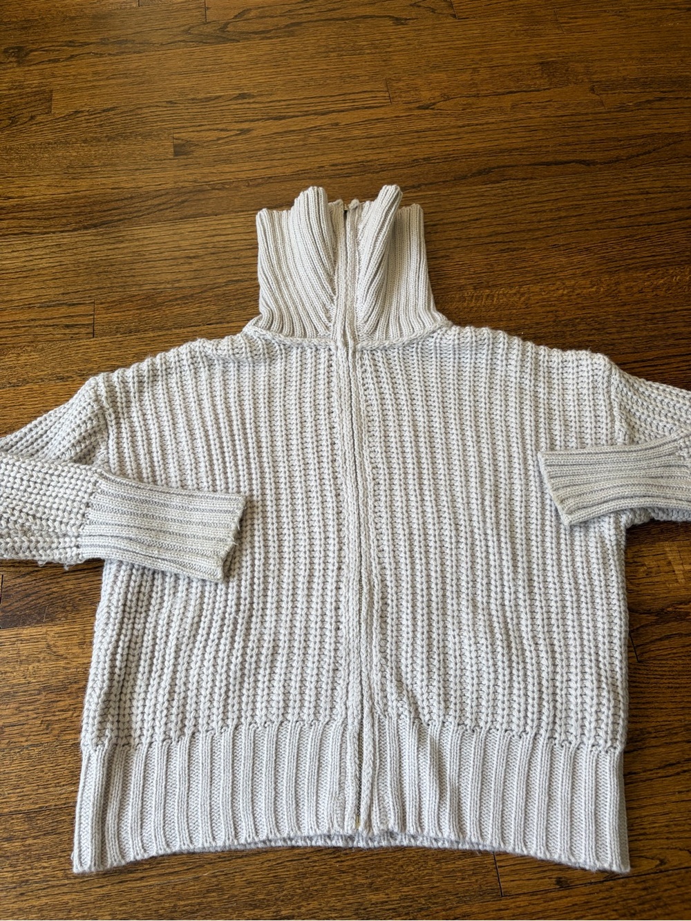 Women's Cream Zip-Up Chunky Knit Sweater